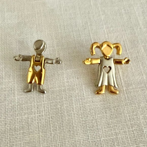 Vintage Heartfelt Duo Silver and Gold Friendship Family Soulmate Pins 1 Inch - Picture 3 of 7